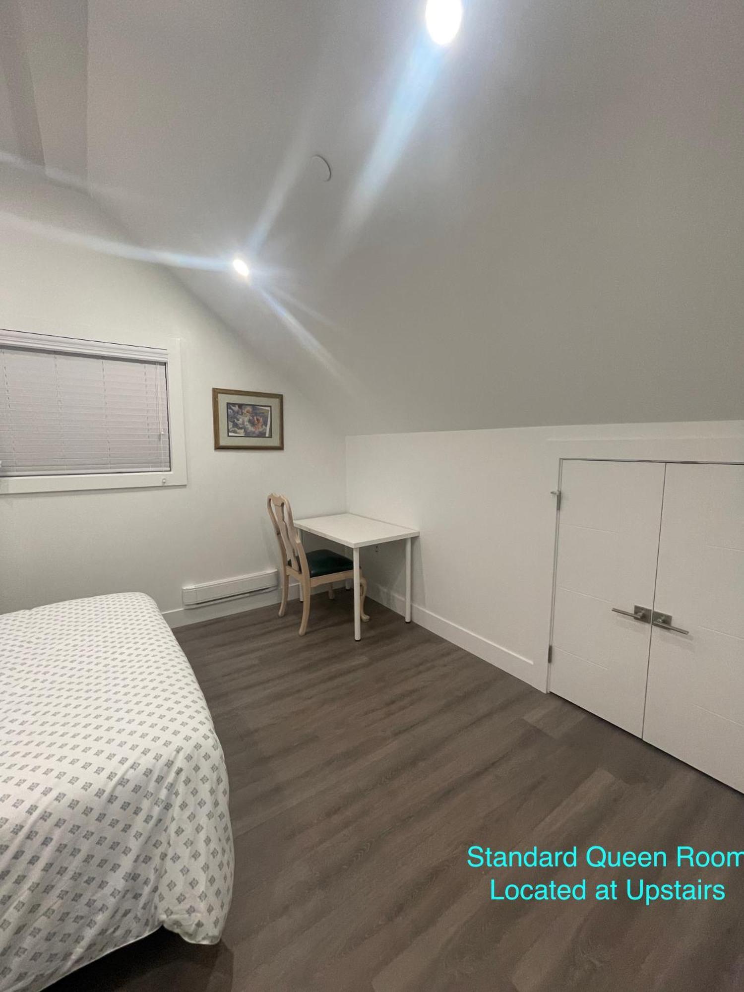 South Vancouver Guesthouse Екстериор снимка